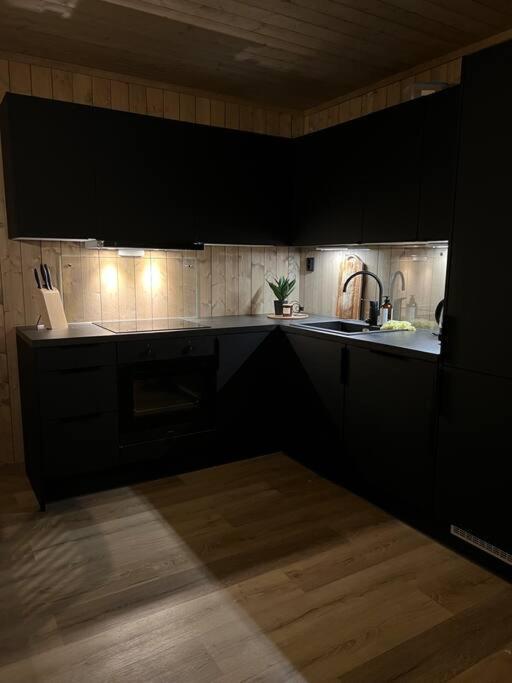 Skaidi Lodge - Modern Cabin Luxury - 6 Beds Hammerfest Ngoại thất bức ảnh