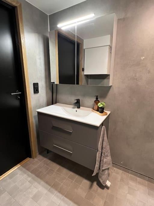 Skaidi Lodge - Modern Cabin Luxury - 6 Beds Hammerfest Ngoại thất bức ảnh